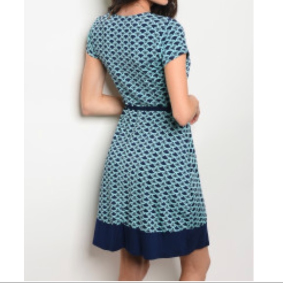 🆕🌸 Jade & Navy Blue Wrapped Front Print Dress - Picture 2 of 3